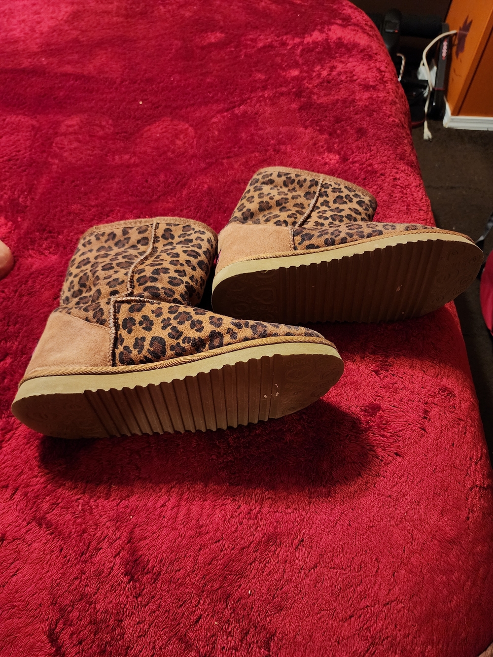 Ukala Women's Leopard Print Suede Winter Boots - Tan